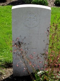 Klagenfurt War Cemetery - Unsworth, Cyril Clement